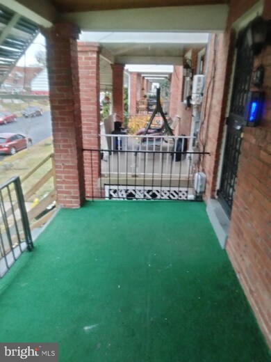 45 SE 55th St SE, Washington, DC 20019 - photo 5