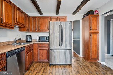 7645 E Arbory Ct, Laurel, MD 20707 - photo 5