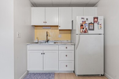 180 Mill St unit 2, Auburn, ME 04210 - photo 7