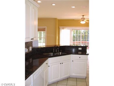 Kitchen - Kitchen Sink and Bar with Seating overlo