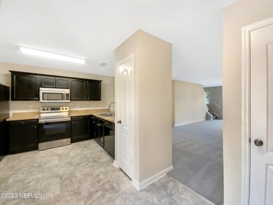 7819 Playschool Ln, Jacksonville, FL 32210 - photo 6