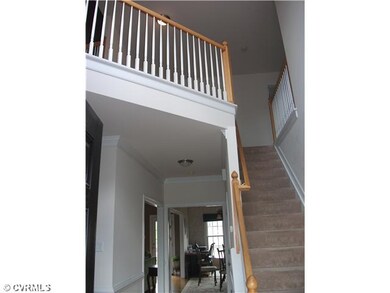 Foyer - Grand 2 story foyer
