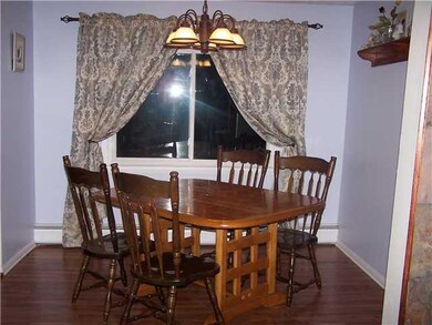 Dining Room Your Dining Room features a beautiful 