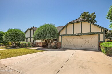 1951 E Enrose St, Mesa, AZ 85203 - photo 2