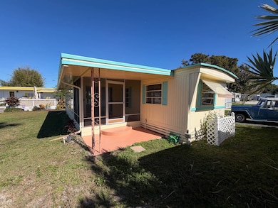 39 Dale Dr, Tavares, FL 32778 - photo 3