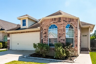 15906 Cottage Ivy Cir, Tomball, TX 77377 - photo 2