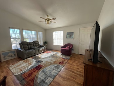 10650 S Avenida Compadres unit 44, Yuma, AZ 85365 - photo 4