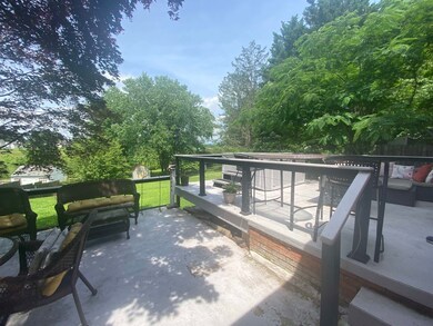 1735 N Talbott Place, Waynesboro, VA 22980 - photo 2