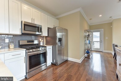 452 Newton Place NW unit 2, Washington, DC 20010 - photo 5