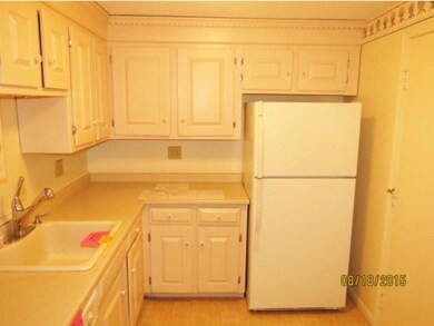 164 Cannongate III unit A-2, Nashua, NH 03063 - photo 2