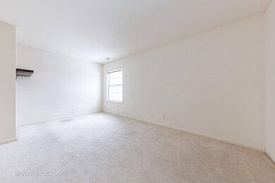 314 Emerald Ln unit 2, Algonquin, IL 60102 - photo 2