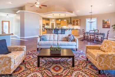 Main floor Living