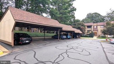 1657 Parkcrest Cir unit 6B/301, Reston, VA 20190 - photo 3