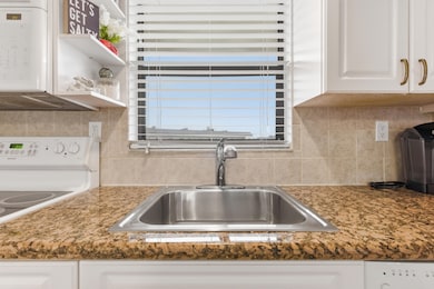 1023 Anglers Cove unit E503, Marco Island, FL 34145 - photo 5