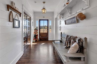 1306 Marigold Ln, Diana, TX 75640 - photo 5