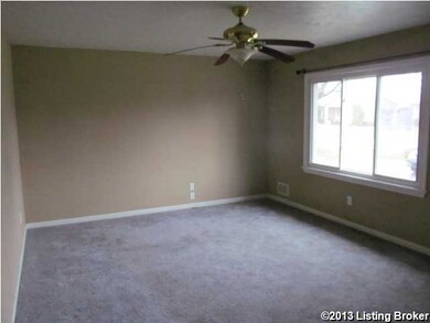 8114 Jasmine Ln, Louisville, KY 40228 - photo 6