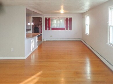 201 Robert Gray Ave, Tiverton, RI 02878 - photo 5