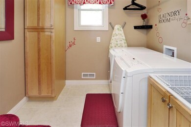 2642 Avalon Woods Ct, Portage, MI 49024 - photo 6