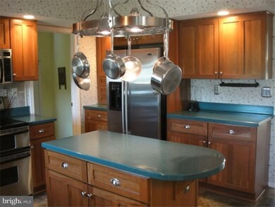 1540 Fairgrounds Rd, Hatfield, PA 19440 - photo 5