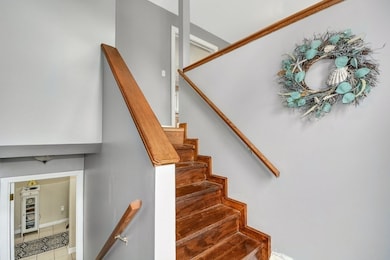 57 Shawna St, Fitchburg, MA 01420 - photo 6