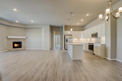 2848 Fox Lake Cir unit 10/201, Waukesha, WI 53189 - photo 6