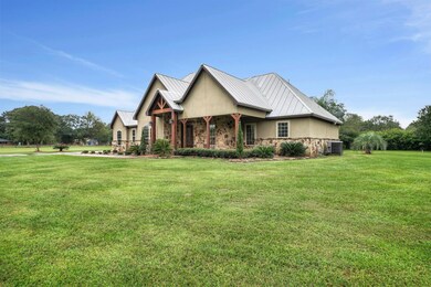 3367 County Road 145, Alvin, TX 77511 - photo 4