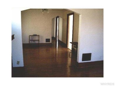 Dining Room Upper Unit