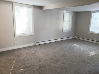 25 1/2 Fairmount St, Nashua, NH 03064 - photo 4