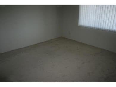 175 Hoffman Ave unit 404, Cranston, RI 02920 - photo 6