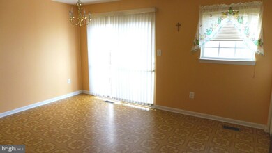 2707 Claybrooke Dr, Windsor Mill, MD 21244 - photo 4