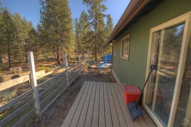 19635 River Woods Cir, Bend, OR 97702 - photo 5