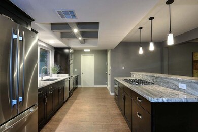 Night-Kitchen2