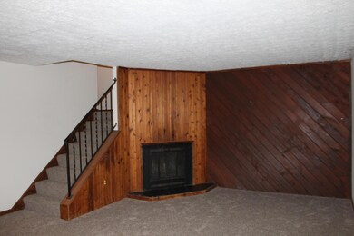 664 Cherry Hollow Rd unit F, Columbus, OH 43228 - photo 4