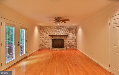 15513 Laurel Ridge Rd, Dumfries, VA 22025 - photo 2