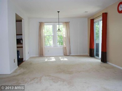12935 Grays Pointe Rd unit B, Fairfax, VA 22033 - photo 7