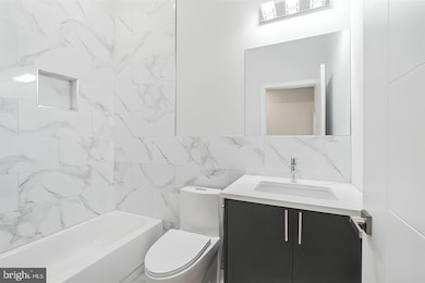 2417 N 7th St unit A, Philadelphia, PA 19133 - photo 6