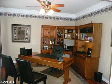 Studio/Study/Office - Study or Living Room on Firs