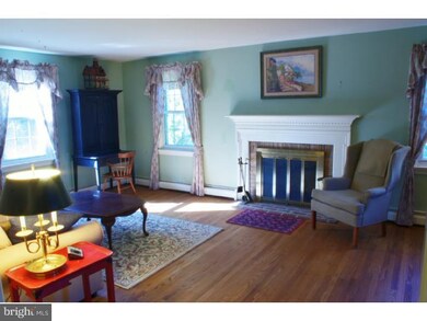 375 Kathwood Ln, Wayne, PA 19087 - photo 3