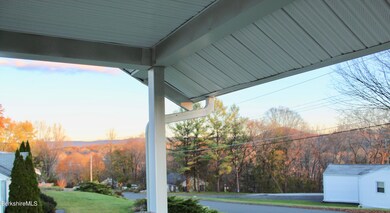 62 Franklin St, Pittsfield, MA 01201 - photo 5