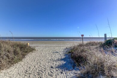 2407 Palm Blvd (7)