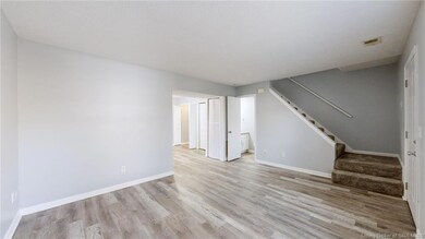 809 E Oak St, New Albany, IN 47150 - photo 6