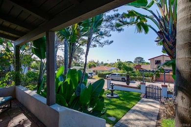 901 Stratford Dr, Encinitas, CA 92024 - photo 5