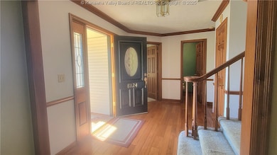 8124 Shaw Ave, Hamlin, WV 25523 - photo 5