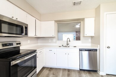 6210 Roseridge Ln, Houston, TX 77053 - photo 6