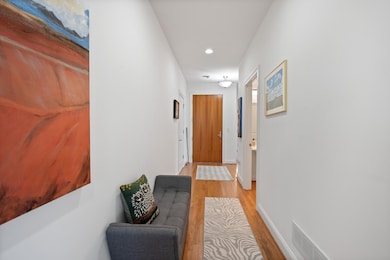 6-print-1 Roebling Way 301 (6 of 44)