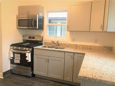 1410 Washington Ave, Des Moines, IA 50314 - photo 4