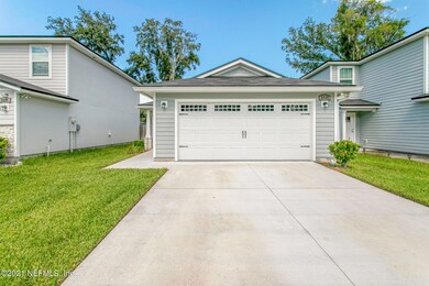 8337 Highfield Ave, Jacksonville, FL 32216 - photo 3