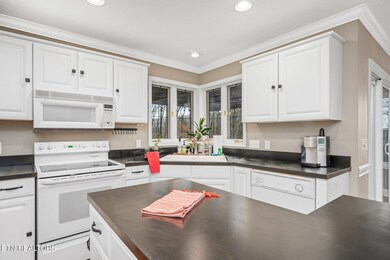 2705 Chimney Springs Rd, Cookeville, TN 38506 - photo 7