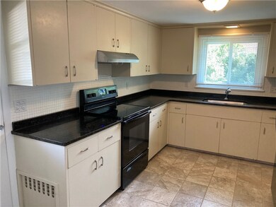 65 Merritt Ave, Tiverton, RI 02878 - photo 6