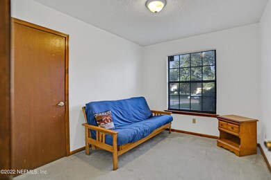 7909 Painted Oak Dr, Jacksonville, FL 32210 - photo 6